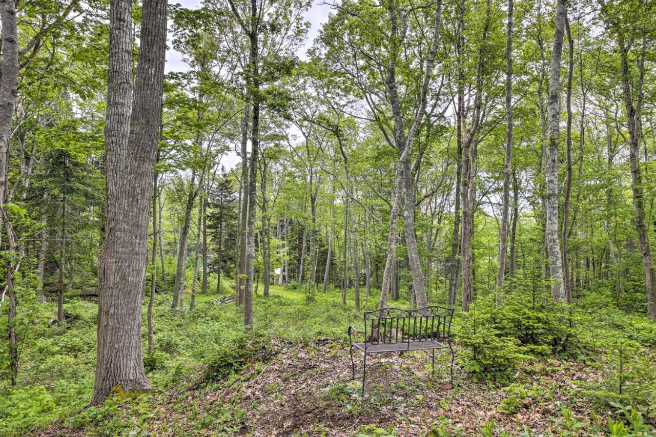 Charming East Boothbay Cottage With Large Yard! Exterior photo